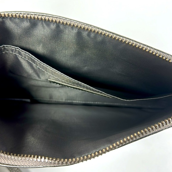 The White Company Leather Zip Wristlet - Picture 8 of 9